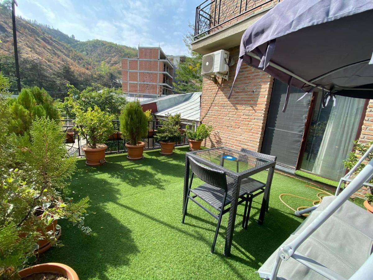 Brand New Apartment With Terrace Tbiliszi Kültér fotó