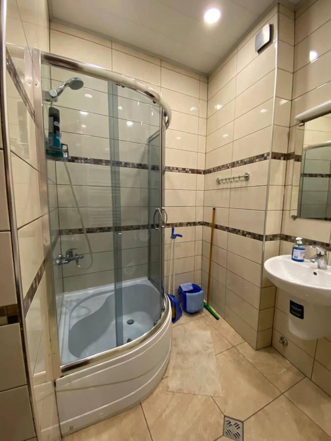 Brand New Apartment With Terrace Tbiliszi Kültér fotó
