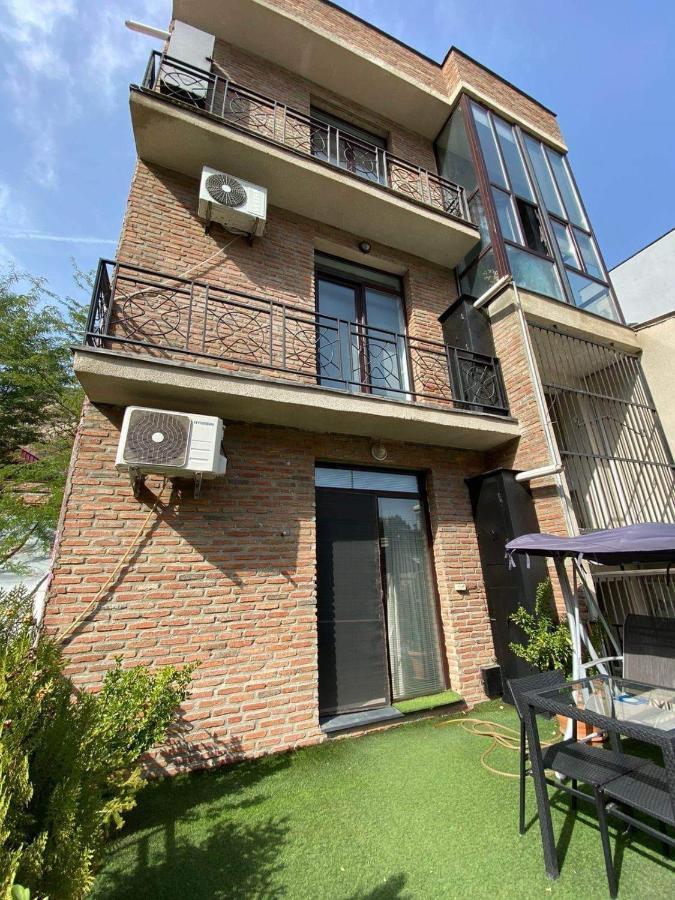 Brand New Apartment With Terrace Tbiliszi Kültér fotó