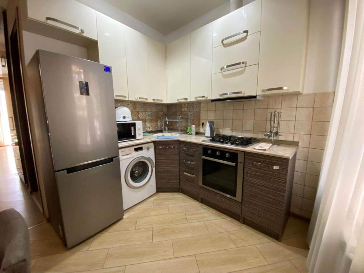 Brand New Apartment With Terrace Tbiliszi Kültér fotó